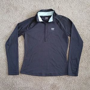 🎈 3 for $15 Abercrombie half zip pullover
